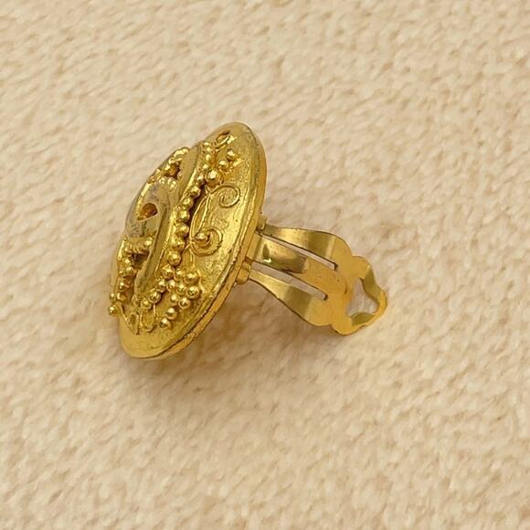 Authentic Chanel Coco Marks 96A GP earrings 22.72g W/Box - Picture 9 of 12